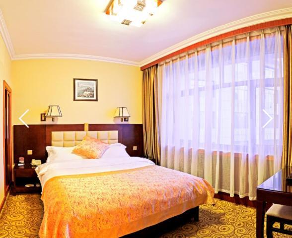 Lanzhou Hualian Hotel Esterno foto