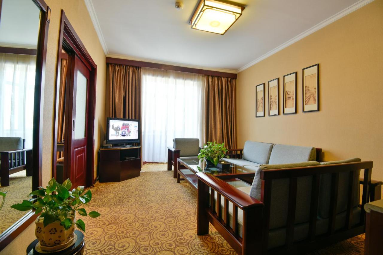Lanzhou Hualian Hotel Esterno foto